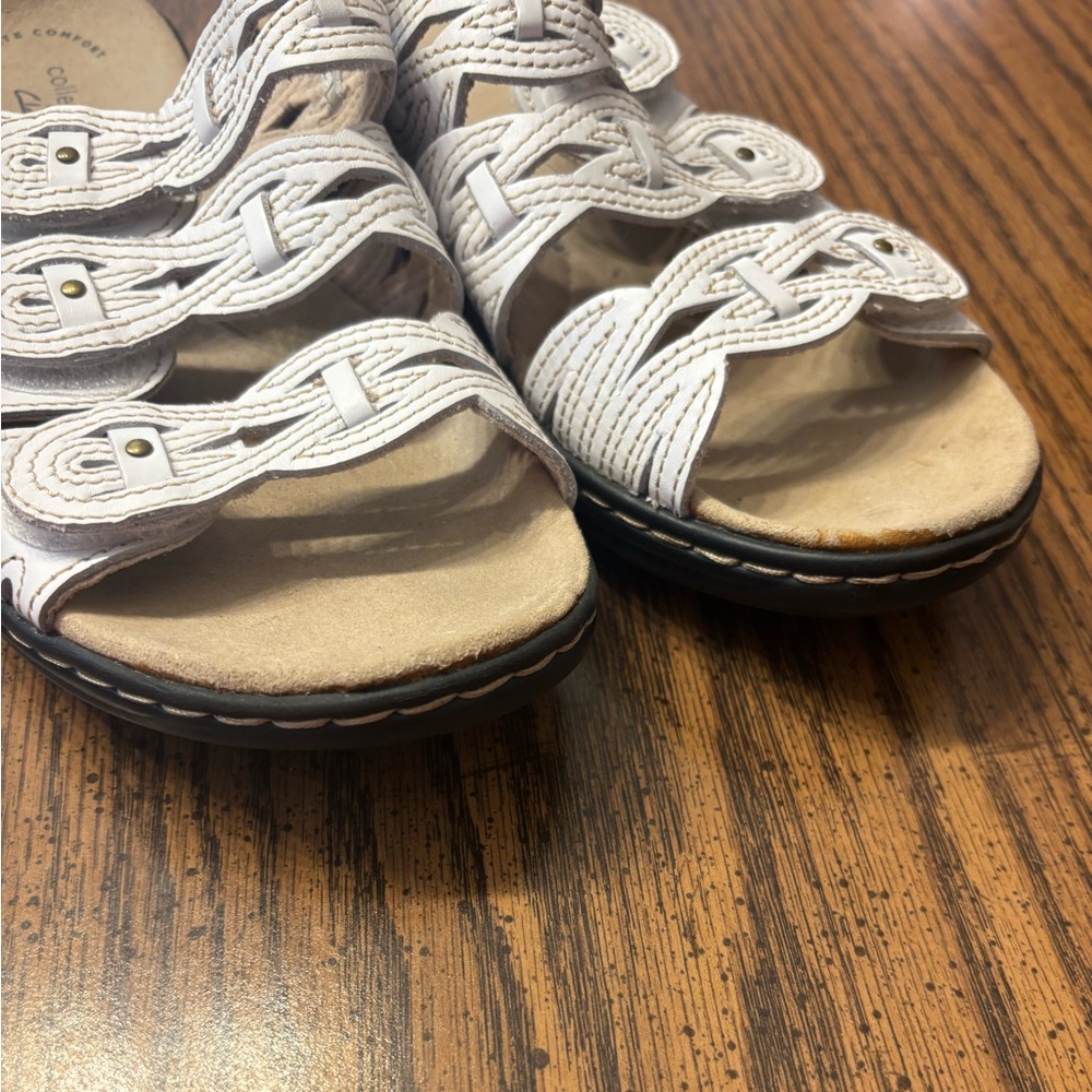 Women’s Clark’s Ultimate Comfort collection sandal 7.5 - Picture 3 of 10